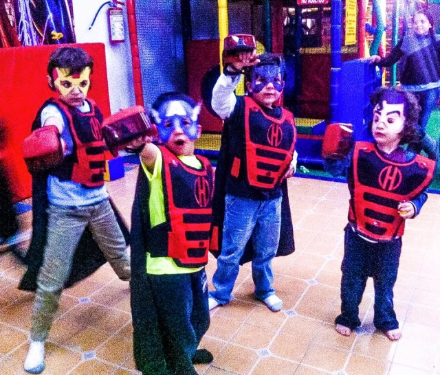 Puños Superheroes